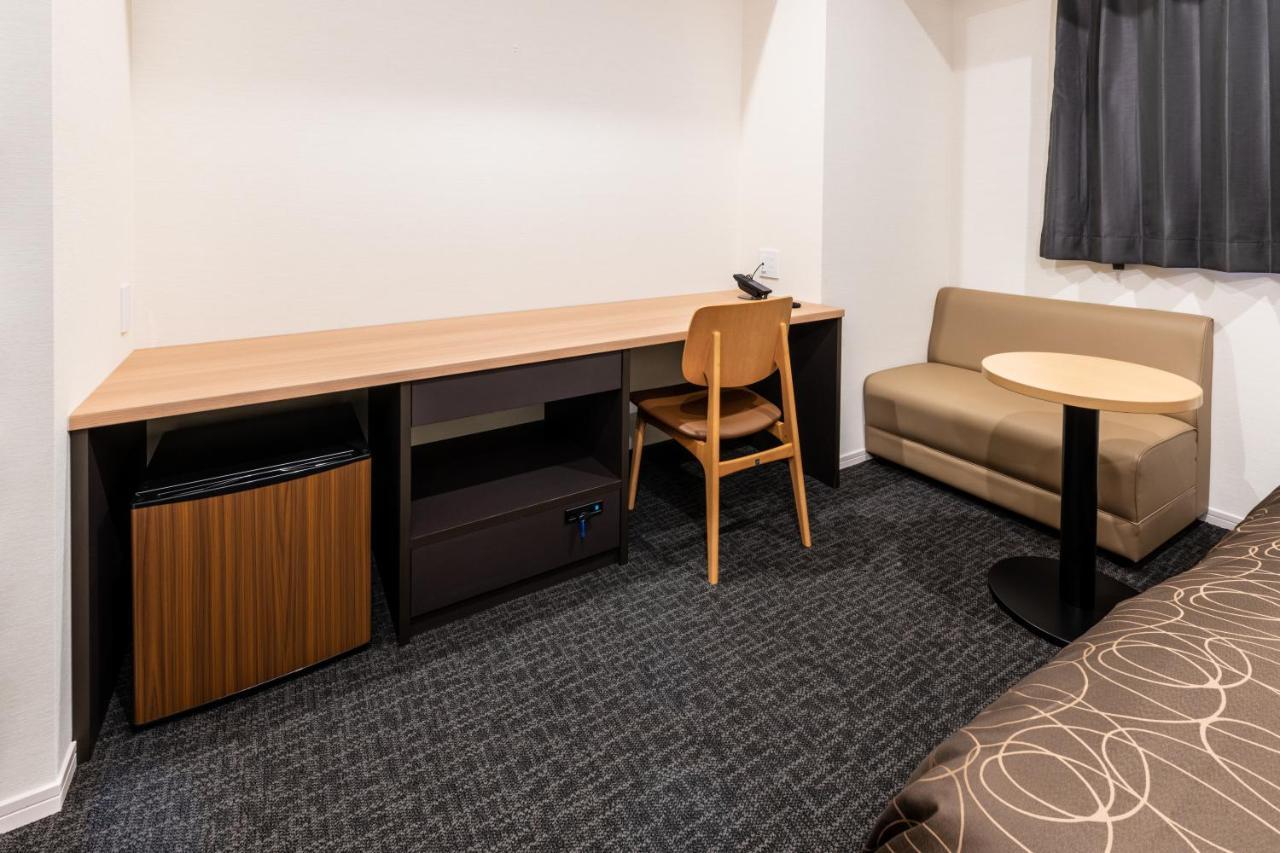 Hotel Legit Хиросима Экстерьер фото